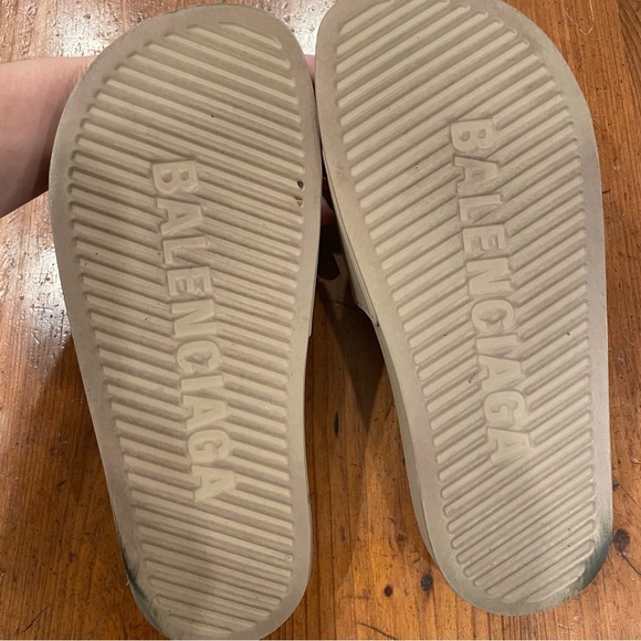 Balenciaga Pool Slides Beige and Black Size 37 with box and dust bag - Picture 4 of 11